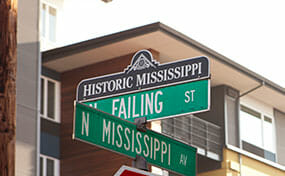 Mississippi and Failing street signs